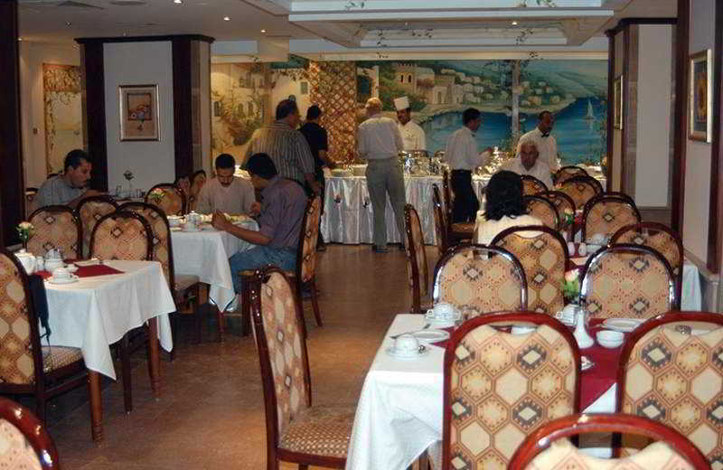 Emilio Hotel Luxor Buitenkant foto